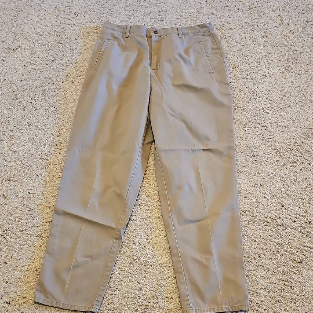 Dressbarn Women's Khaki Chinos